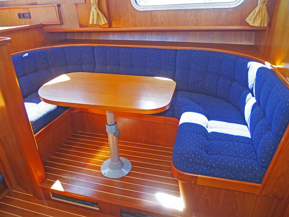 Vorschiff, Innenausstattung